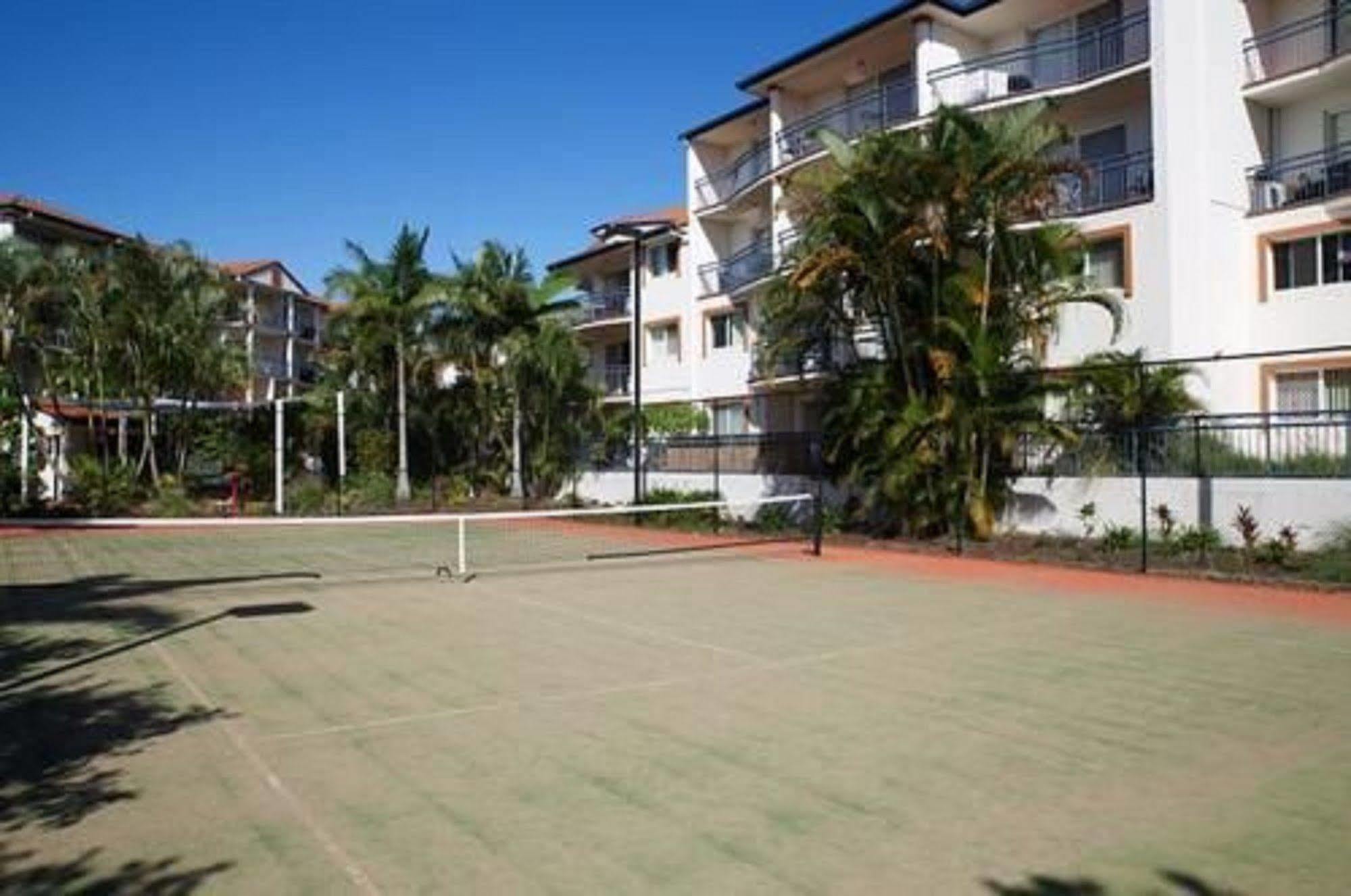 Blue Water Bay Villas Gold Coast Kültér fotó