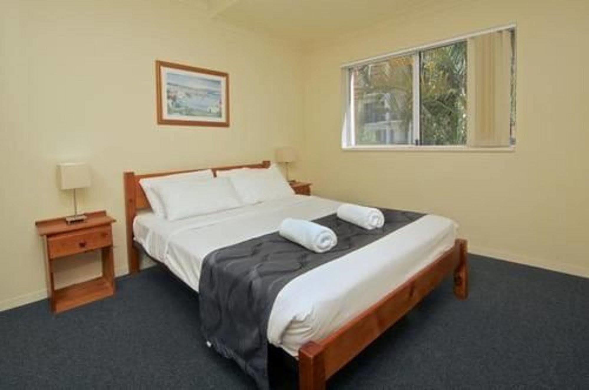 Blue Water Bay Villas Gold Coast Kültér fotó